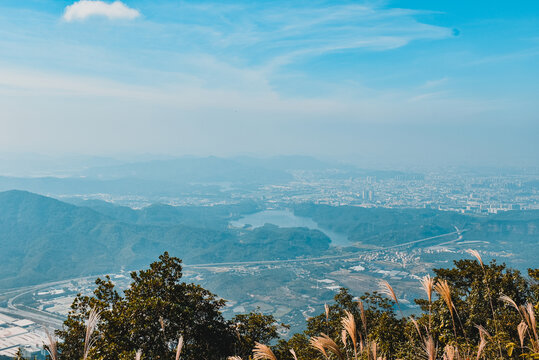 银瓶山森林公园山顶风光