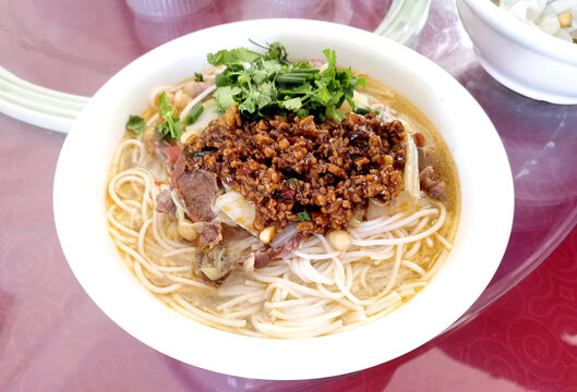 杂酱米线