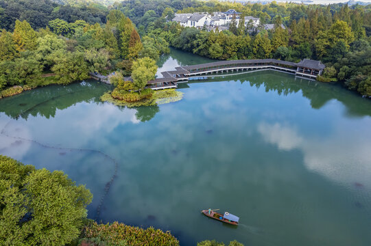 航拍杭州西湖自然风景特写