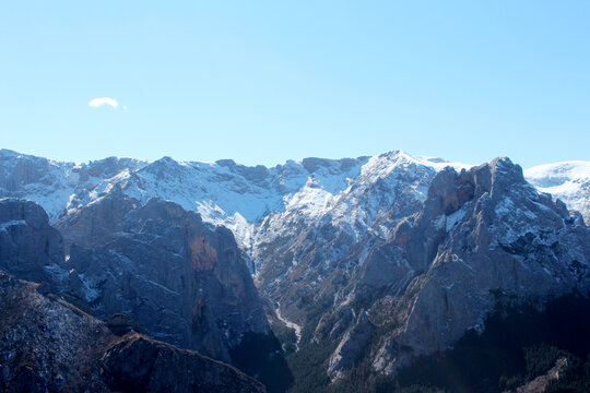 雪山大山