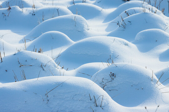 雪地雪包雪馒头