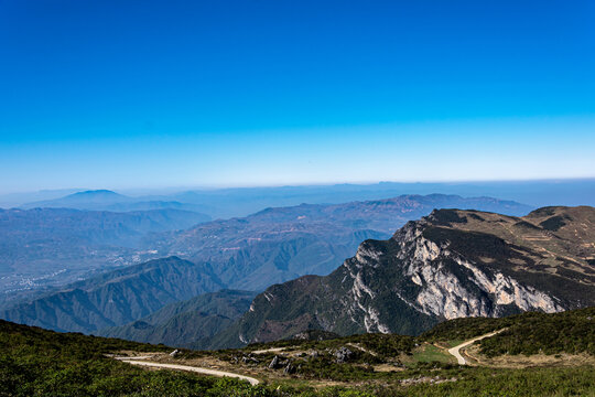 大山