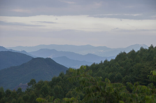 高山群山风光