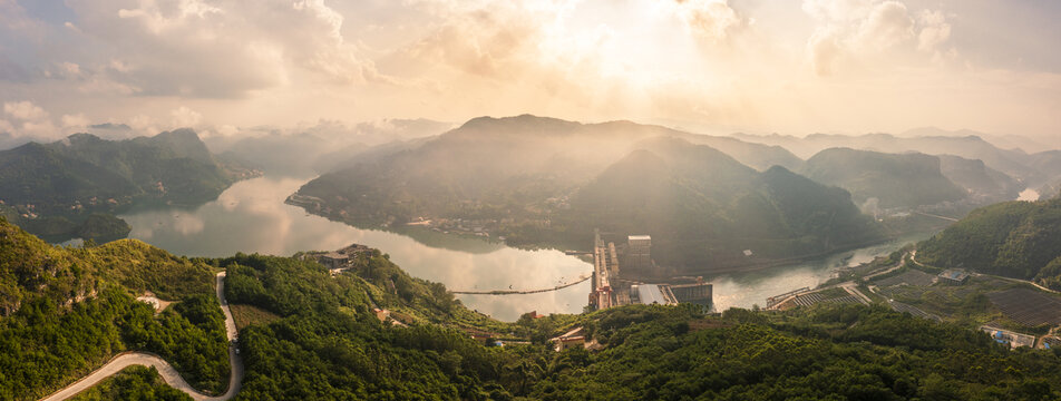 红水河大化岩滩晨