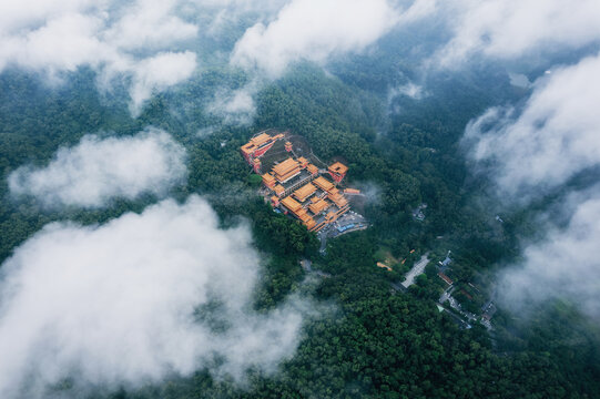 东莞大岭山森林公园观音寺云海