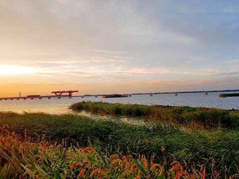 在建跨湖大桥