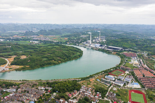 红水河合山市区