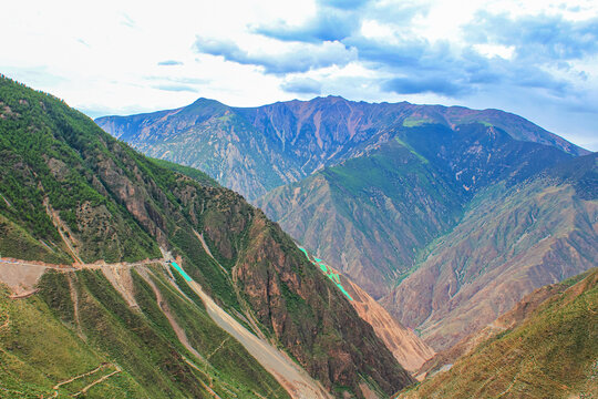 觉巴山