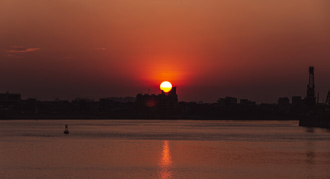 夕阳日落