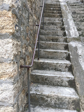 一条楼梯小道
