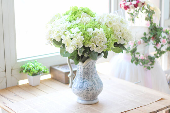 室内家居白绿色绣球花花瓶摆件