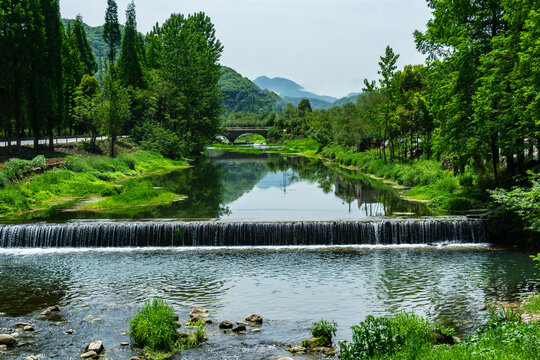 绿水青山就是金山银山