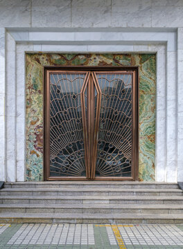 歌舞厅装饰玻璃门