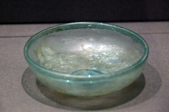 十六国北燕玻璃碗