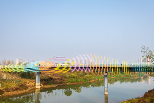 宜昌卷桥河湿地公园彩虹桥