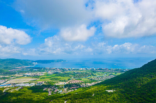 亚龙湾热带天堂森林公园