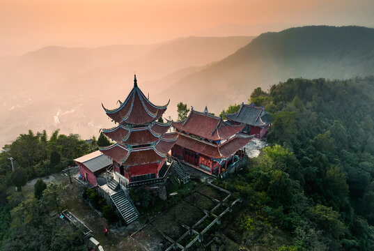 贵福龙华寺