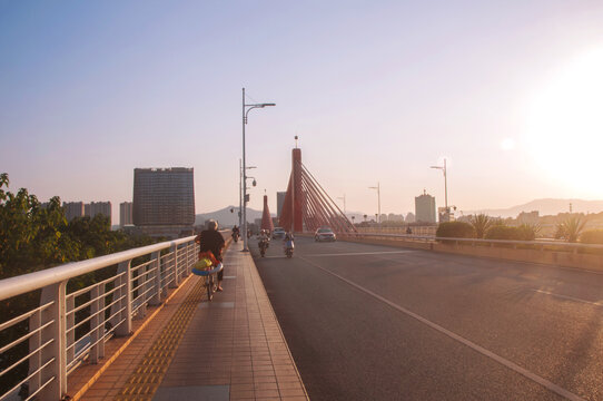 漳州战备大桥桥面道路