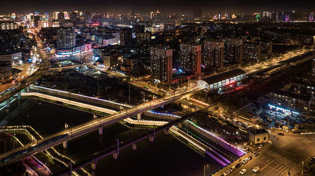中国长春伊通河畔冬季夜景