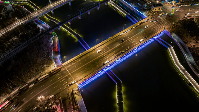 中国长春伊通河畔冬季夜景