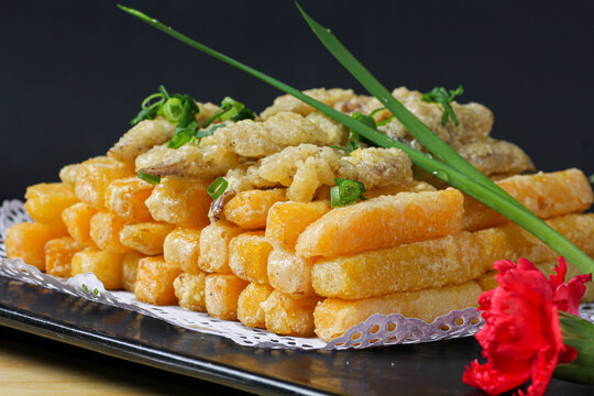 虾爬肉焗南瓜