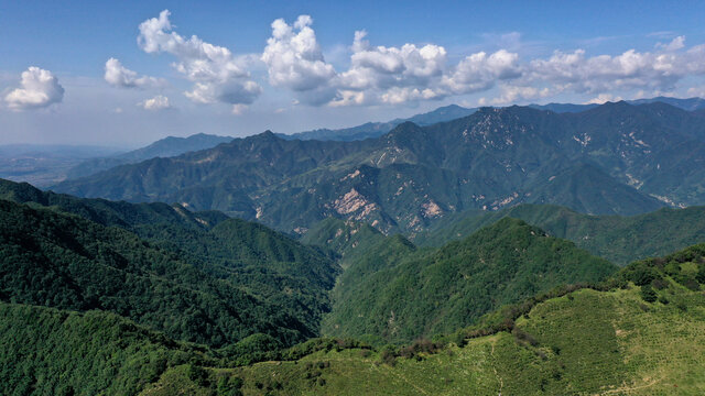 航拍秦岭风光蓝田流峪寺村v