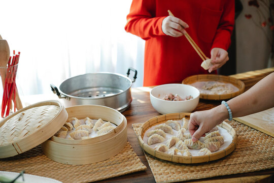 包饺子美食摄影
