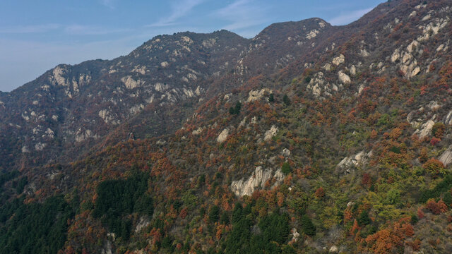 航拍秦岭山脉秋天景色