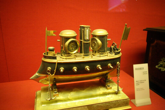 铜轮船模型表