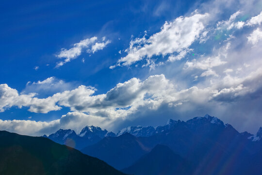 西藏东达山