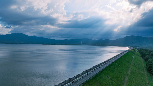 大广坝水库