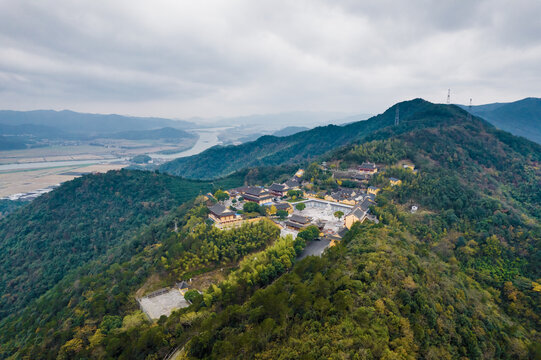 绍兴上虞卧龙山普净寺