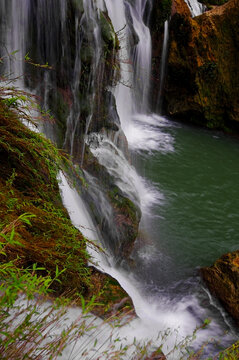 山水风景流水水源