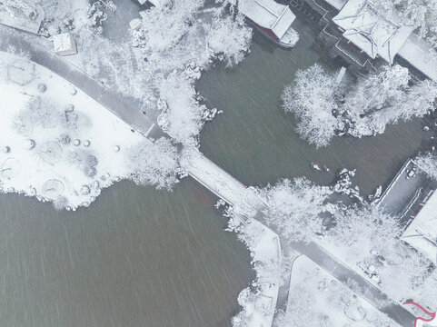 武汉东湖磨山风景区冬季雪景