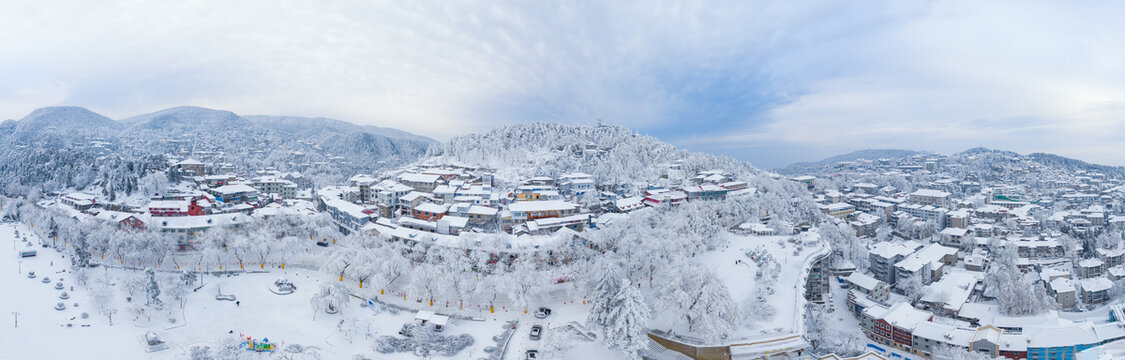 江西庐山风景区雪景风光