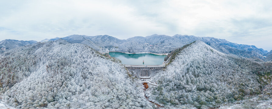 江西庐山风景区雪景风光