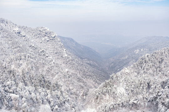 江西庐山风景区雪景风光