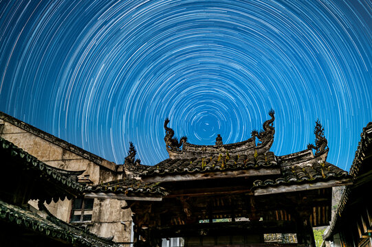 浙江雁荡山南閤牌楼群星流迹