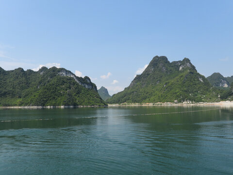 绿水青山就是金山银山