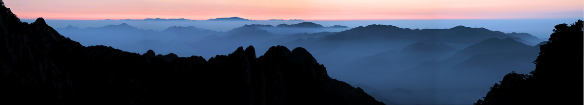 水墨山水全景图