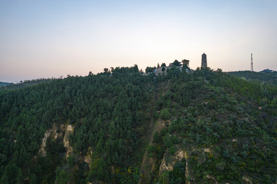 笔架山晚景