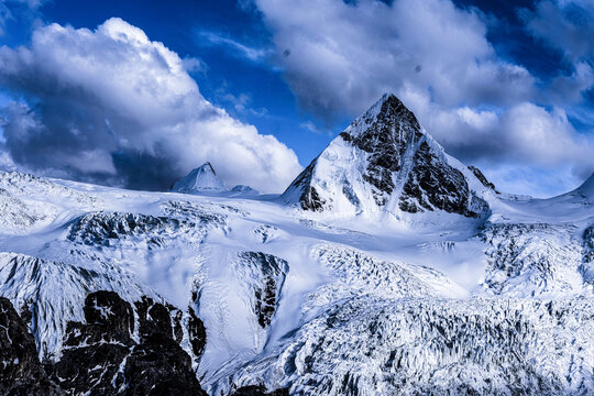 雪山