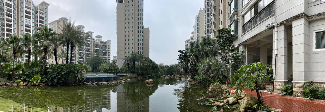 宜居小区人工湖实景