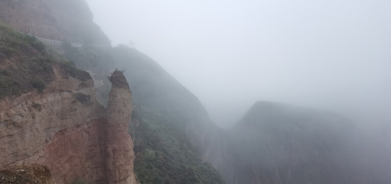 高山云雾