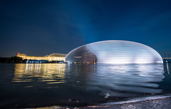 北京国家大剧院夜景白色光线