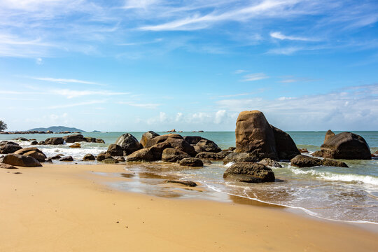 海南三亚天涯海角景区海岸风光