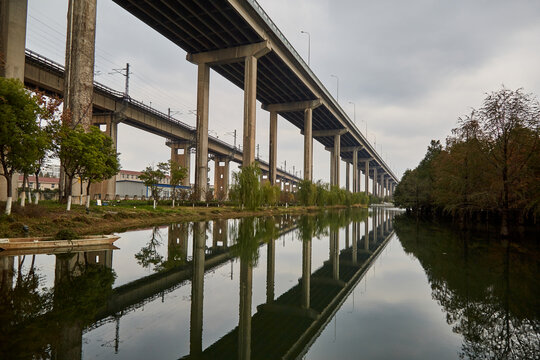 芜湖市江东水生态公园长江大桥