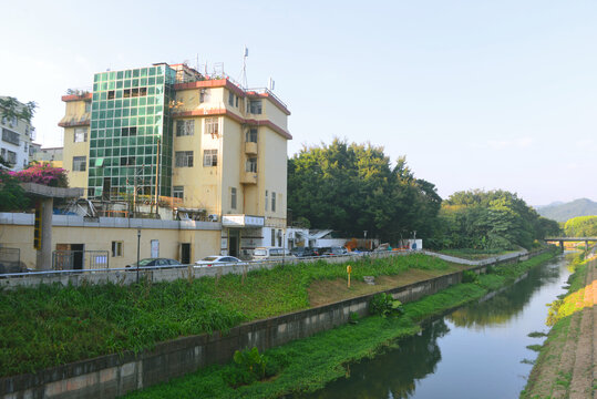 深圳城市中心区福田河风光