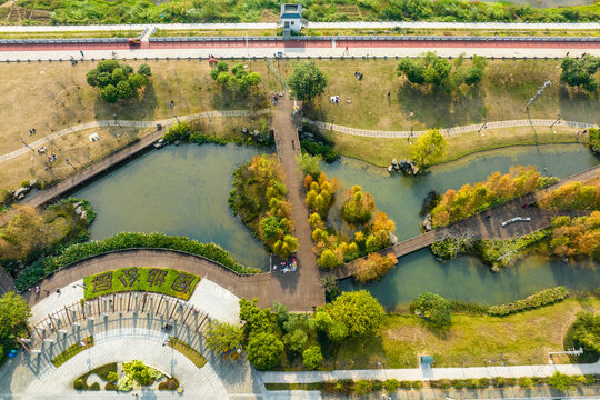 广西蒙山县湿地公园冬景美如画