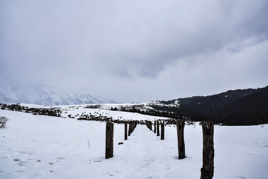 雪山风光